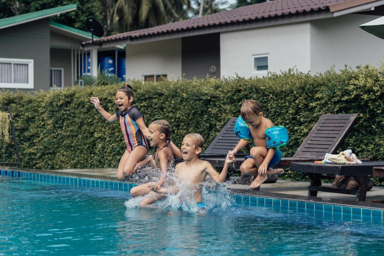 Wanpratheep Village Kohphangan Ban Madua Wan Bagian luar foto